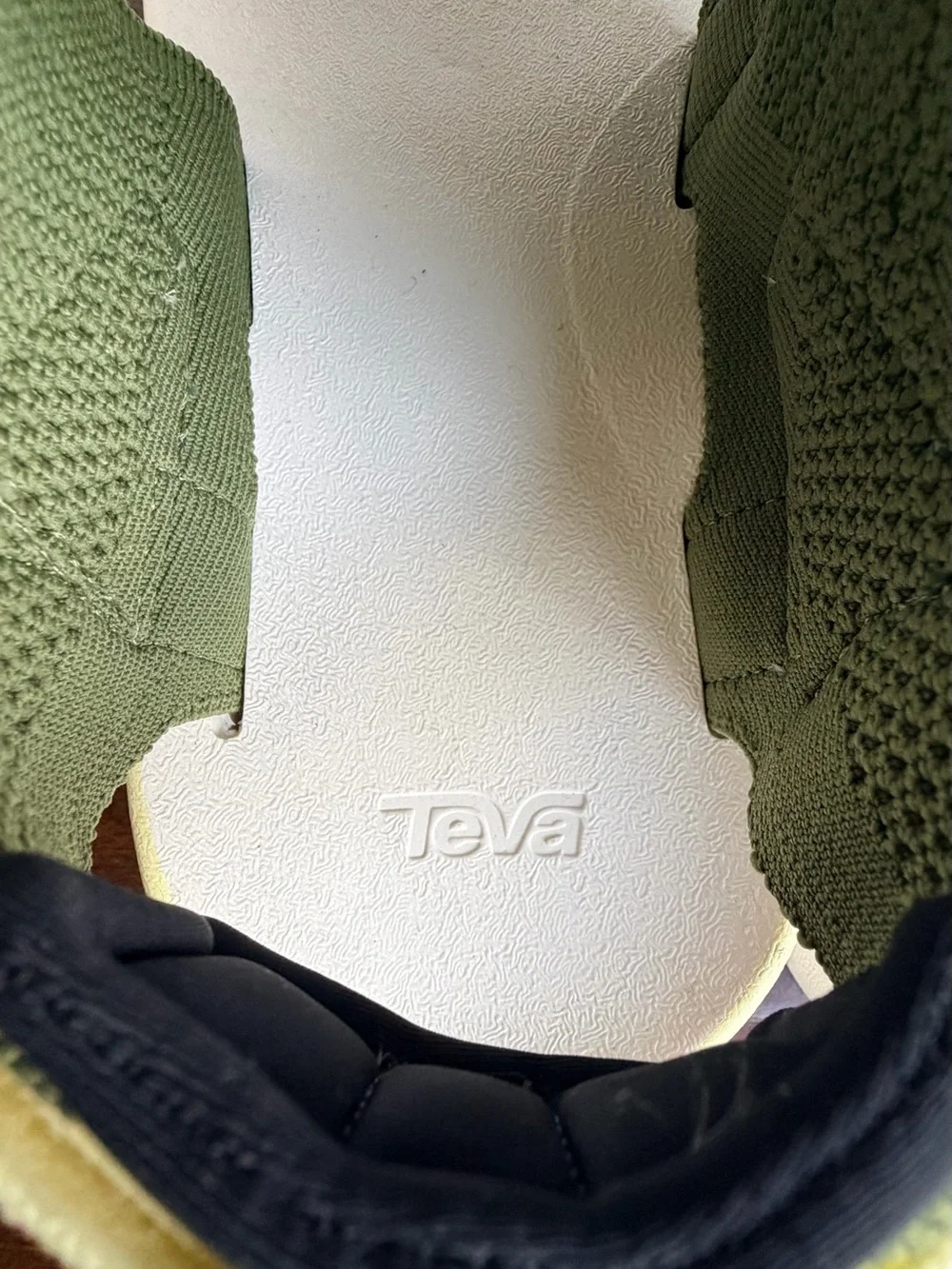 Teva Aventrail Hiking Sandals Pesto Green Mens Size 13 New FE1224L